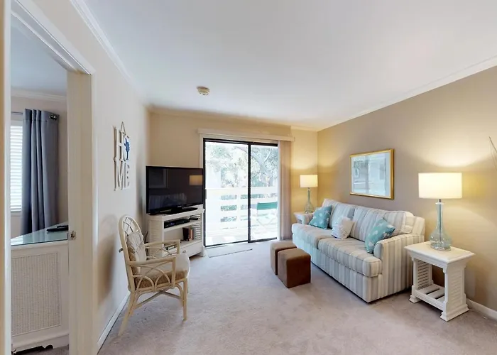 Fiddlers Cove 22J